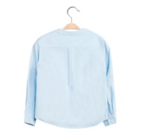 Imagen de Camisa de niño en azul claro y manga larga