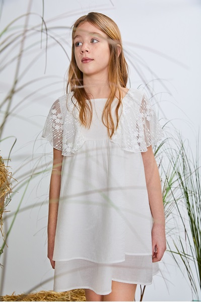 Imagen de Vestido niña de ceremonia con encaje bordado blanco
