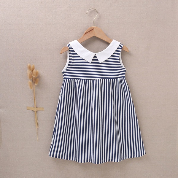 Imagen de Vestido marino de niña en rayas blancas y azul marino
