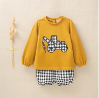 Imagen de Conjunto de bebé niño de jersey con bordado y pololo de cuadros vichy