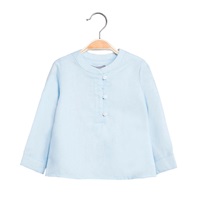 Imagen de Camisa de bebé niño en azul claro y manga larga