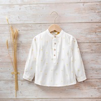 Imagen de Camisa niño con estampado de palmeras y botones de madera