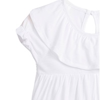 Imagen de Camiseta de bebé niña en blanco con volante