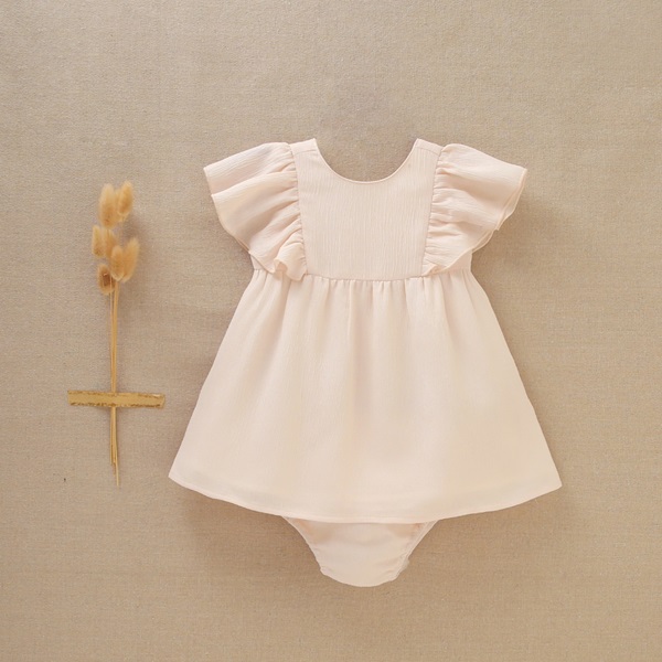 Imagen de Vestido de bebé niña estilo jesusito en gasa en color beige
