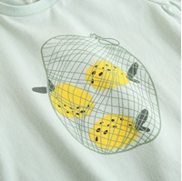 Imagen de Camiseta verde para bebé con dibujo de limones