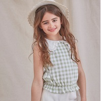 Imagen de Blusa de niña con cuadros vichy verdes y blancos