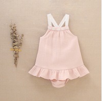 Imagen de Vestido de bebé niña estilo jesusito en bambula color rosa palo