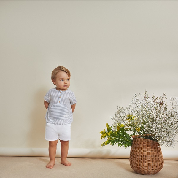 Imagen de Conjunto de bebé niño rayas blancas y grises