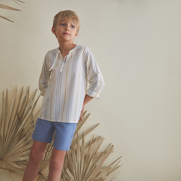 Imagen de Camisa de niño con rayas azules y camel