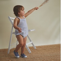 Imagen de Ranita de bebé niño rayas azules y blanca