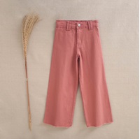 Imagen de Pantalón largo culotte de niña en color rosa maquillaje