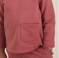 Imagen de Conjunto de bebé niña de sudadera con cuello volante y pantalón en rosa