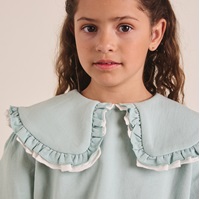 Imagen de Sudadera de niña en verde agua con cuello Peter Pan