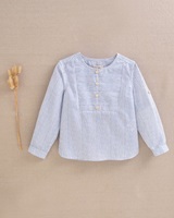 Imagen de Camisa de niño de rayas azul pastel y blancas con pechera