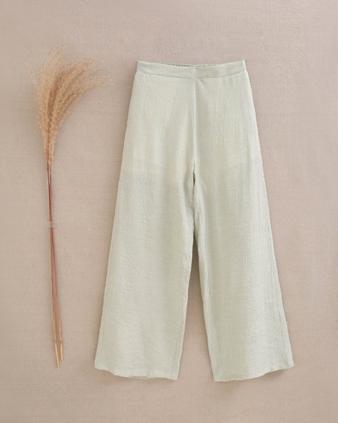 Imagen de Pantalón de niña verde pastel fluido con textura