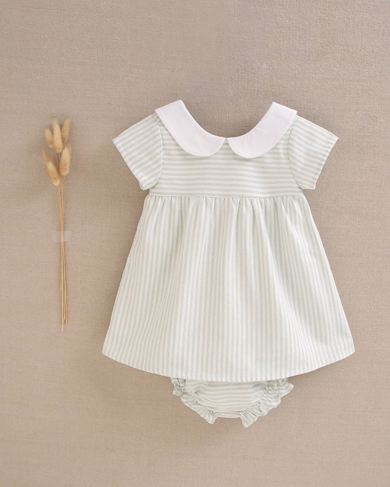 Imagen de Vestido de bebé de rayas verde pastel y blanco con lazo