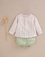 Imagen de Conjunto de bebé niño de camisa de rayas y short verde