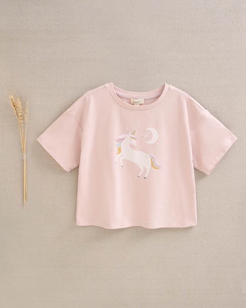 Imagen de Camiseta de niña rosa palo con dibujo unicornio y luna