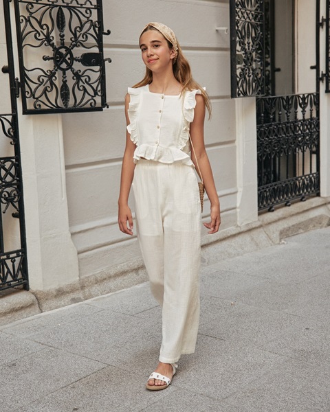 Imagen de Pantalón de niña de muselina blanco fluido