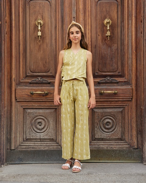 Imagen de Pantalón de niña estampado grietas blanco y pistacho