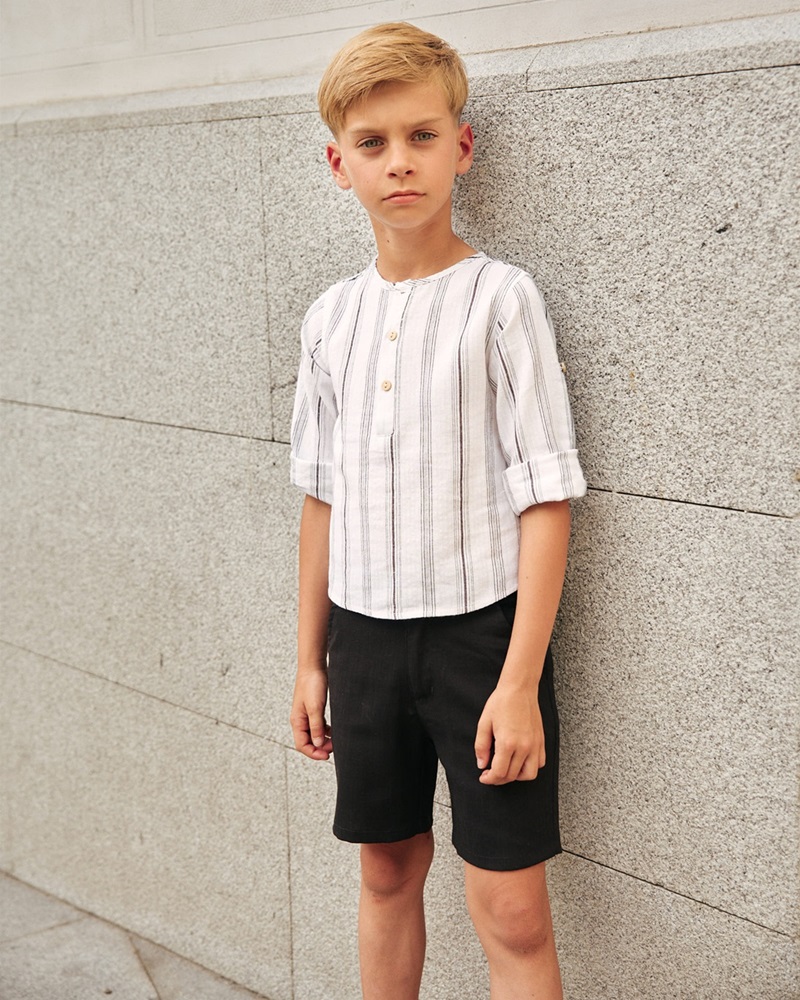 Imagen de Camisa de niño de rayas bicolor y cuello mao