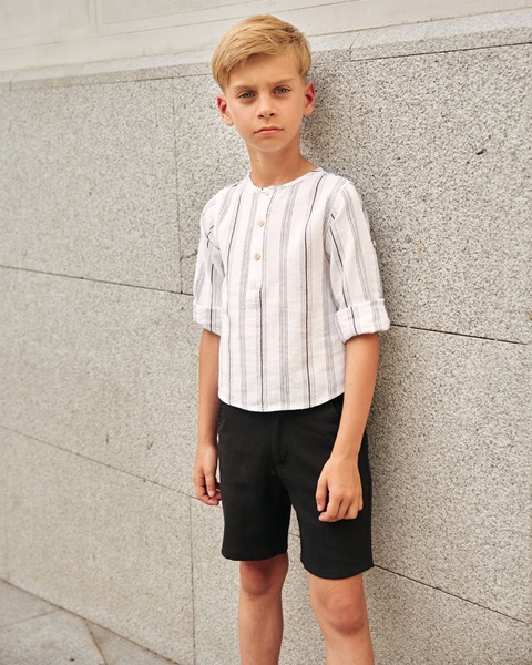 Imagen de Camisa de niño de rayas bicolor y cuello mao