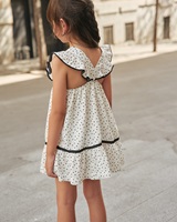 Imagen de Vestido de niña blanco con mariposas negras