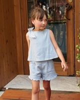 Imagen de Short de niña azul con volantes en bajo